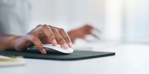 Hand on mouse